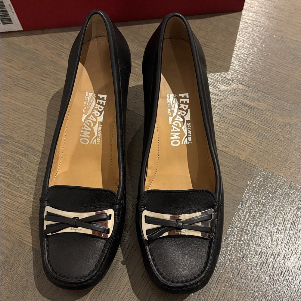 Salvatore Ferragamo Black Leather Heels with Silver Accent